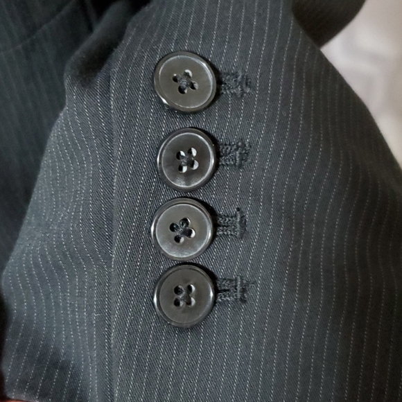 Liz Claiborne black pinstriped suit - Picture 4 of 5